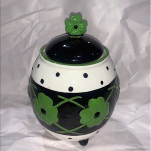 Johanna Parker carnival cottage St Pattys canister